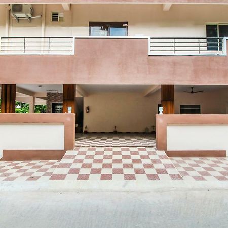 Itsy Hotels Riyas Grand Tirupati Exterior photo